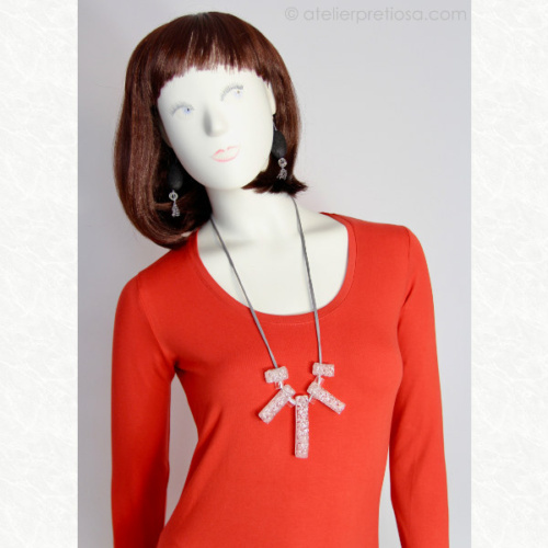Ketting met grote kralen