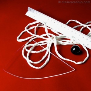 Ketting met onyx en gebogen schild (4)