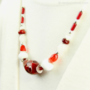 Ketting met rood-wit glas - Afbeelding 3