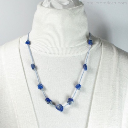 Ketting met ruwe lapis lazuli