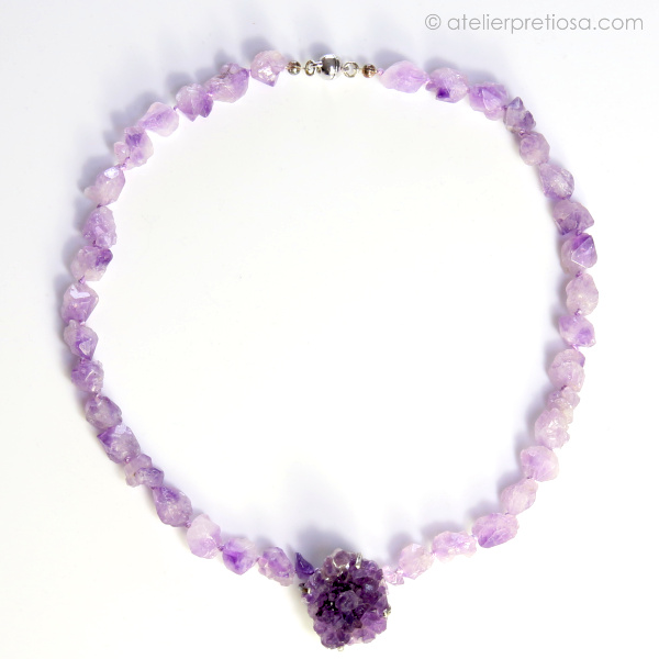 Ketting van ruwe amethyst (1)